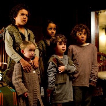 Hardwick House - children huddling - still from the movie